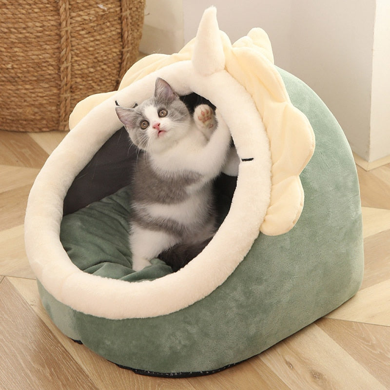 WARM PLUSH CAT NEST