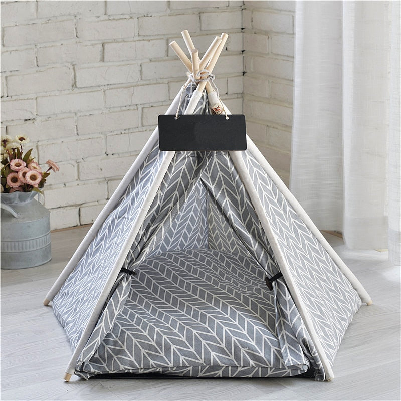 DESIGNER PORTABLE PET TEEPEE FOR DOGS & CATS