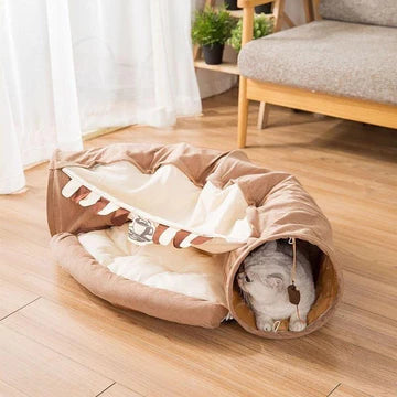 POSH CAFE CAT TUNNEL WITH REMOVABLE CAT BED